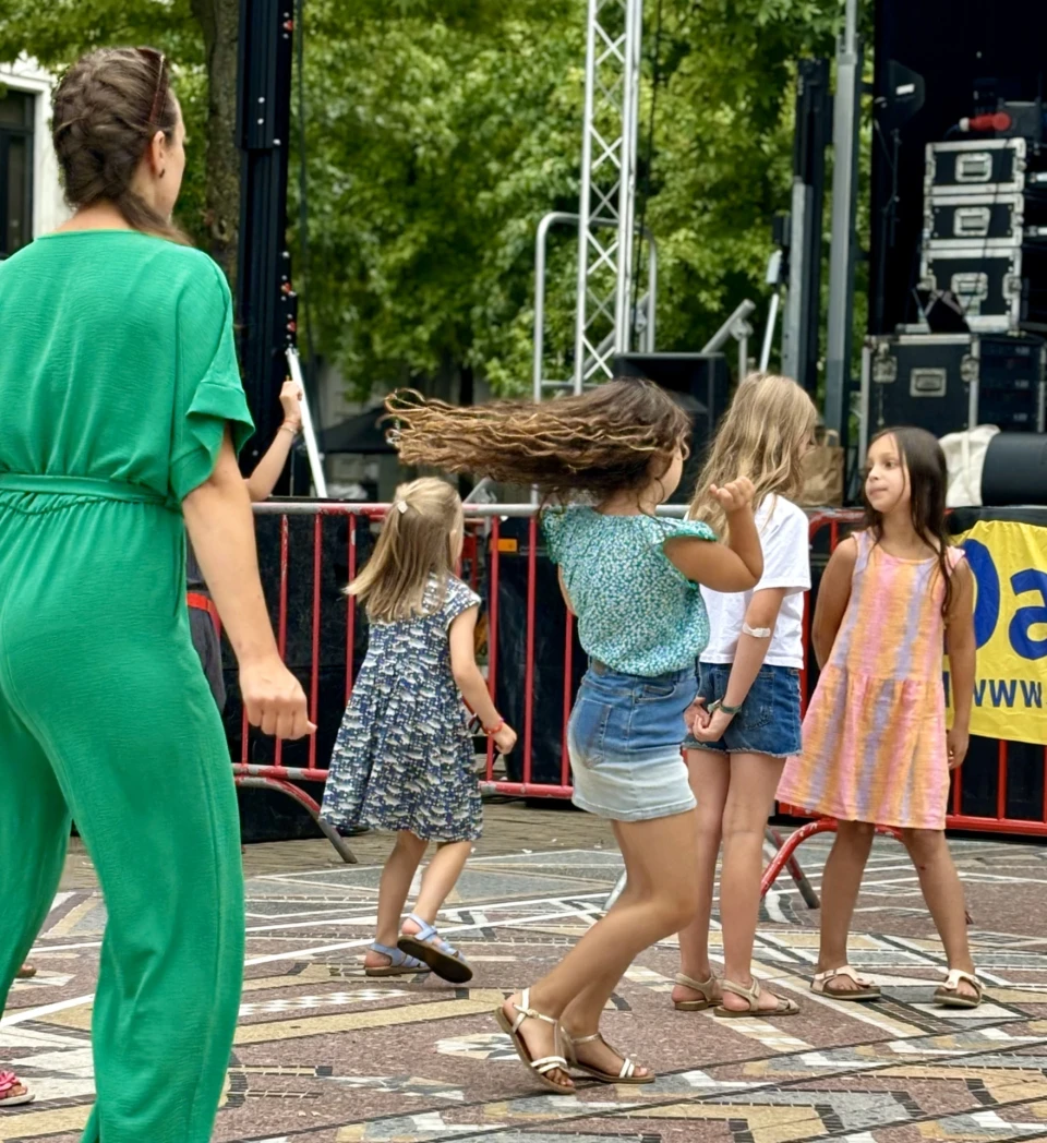 Foto's Kerkstraat Plage '24