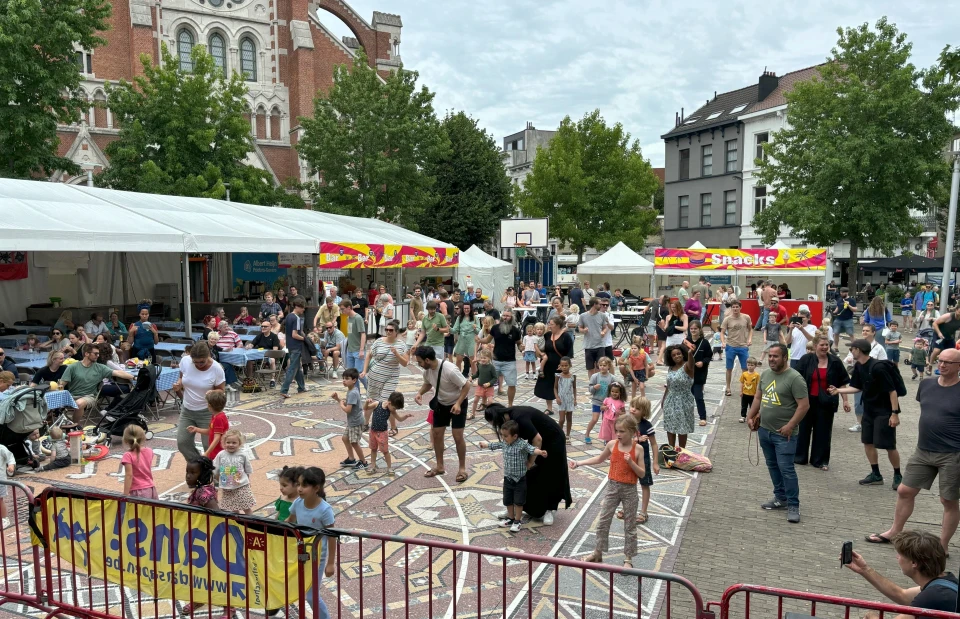 Foto's Kerkstraat Plage '24