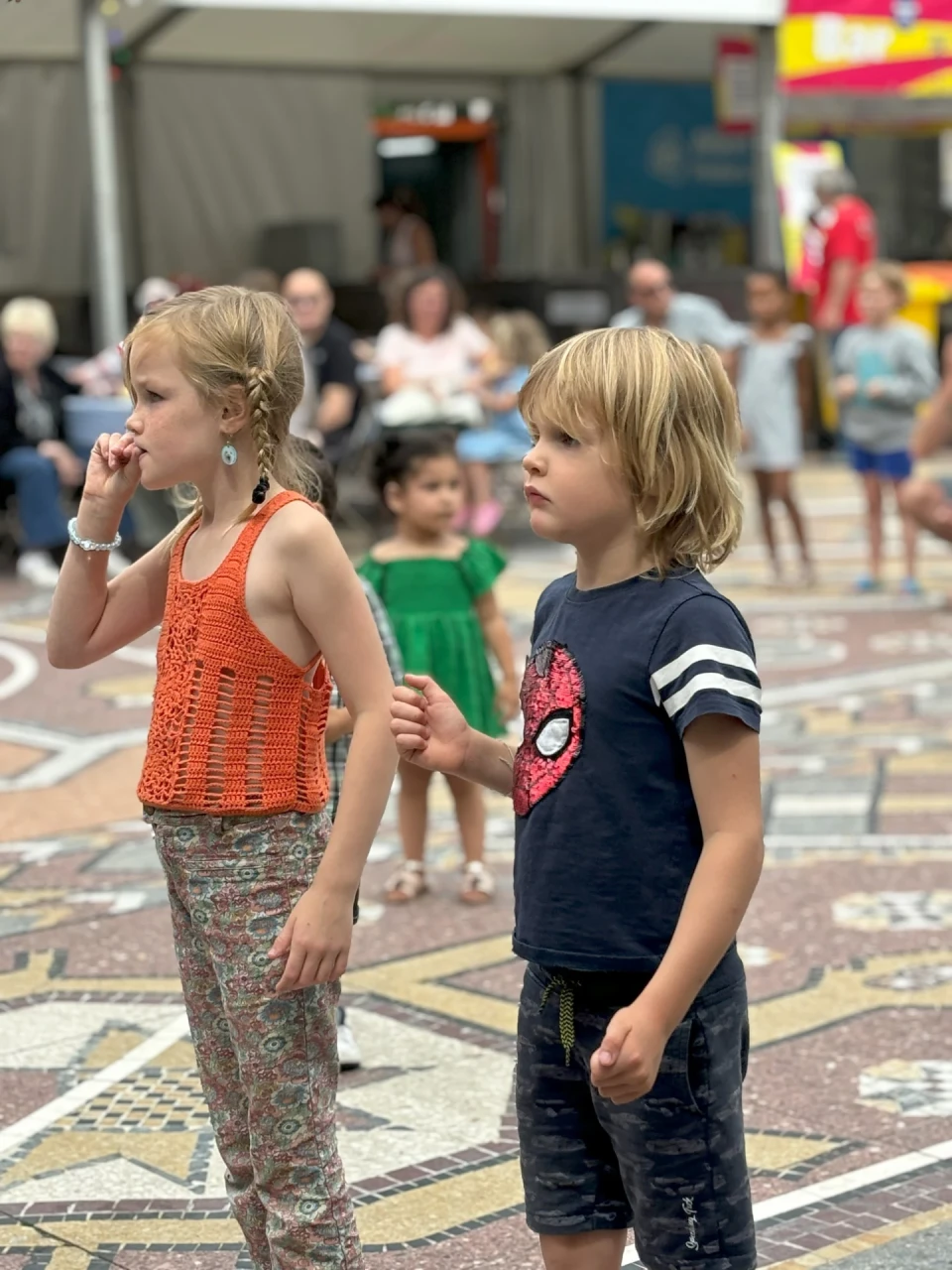 Foto's Kerkstraat Plage '24