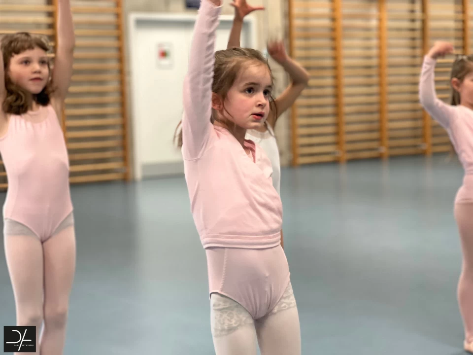 Meekijken bij... Initiatie Klassiek Ballet 6+