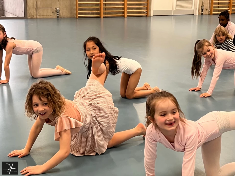 Meekijken bij... Initiatie Klassiek Ballet 6+