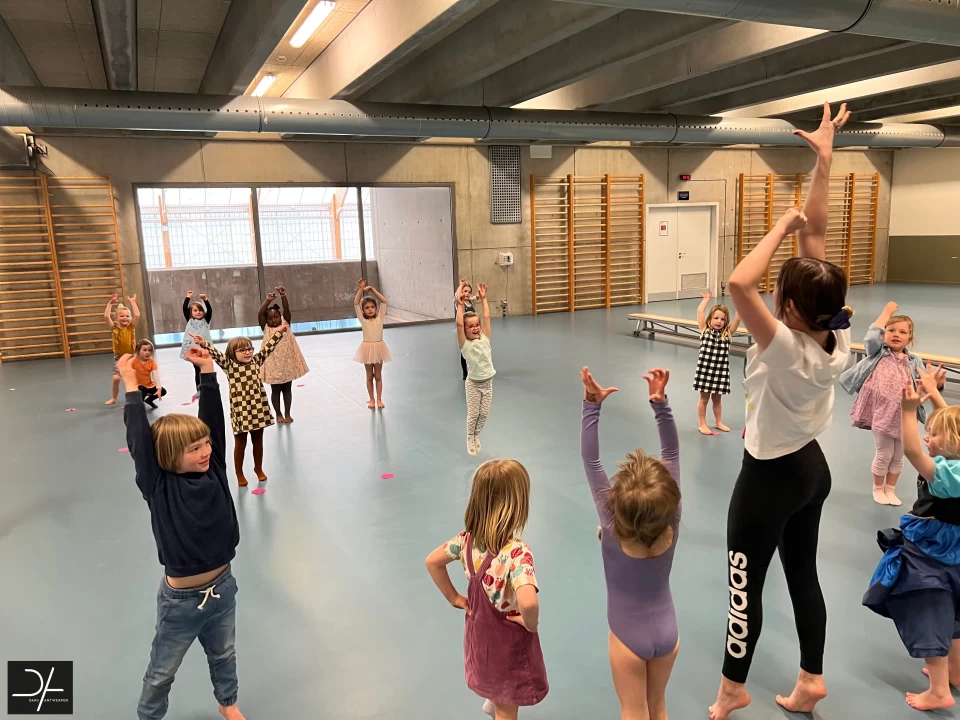 Meekijken bij... Kleuterdans