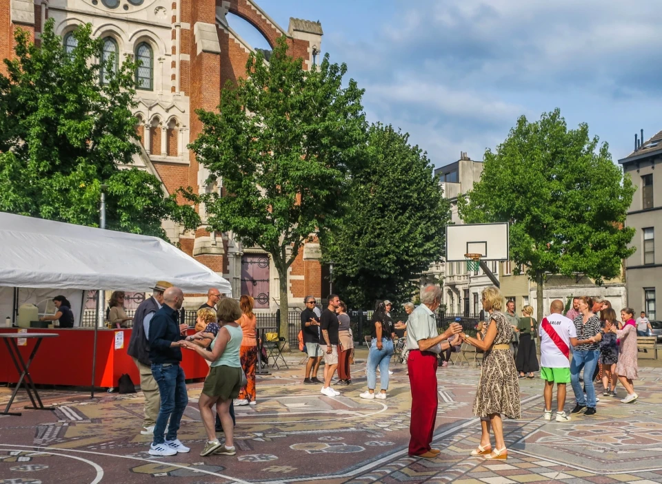 Zomers feestje op het plein #1