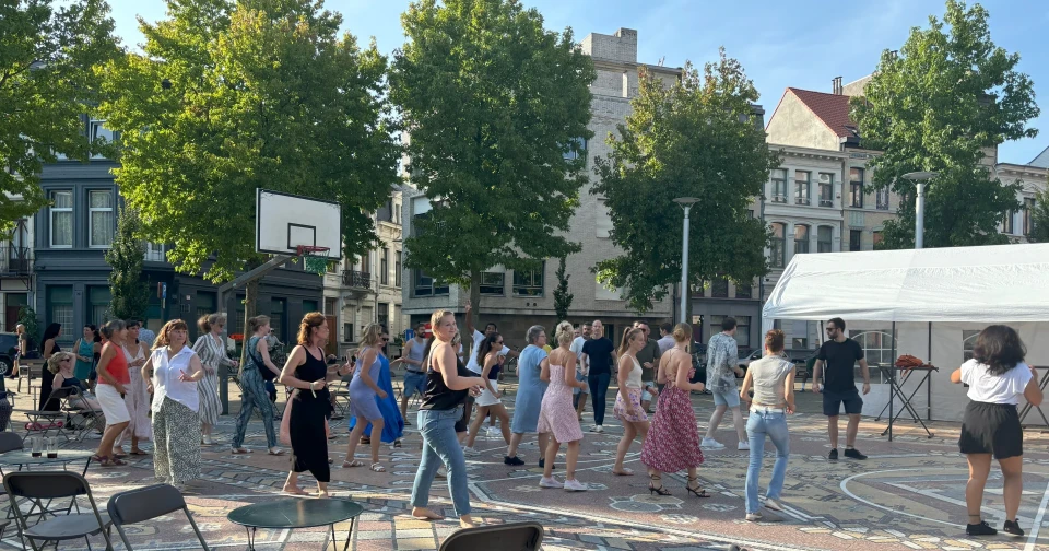 Zomers feestje op het plein #2