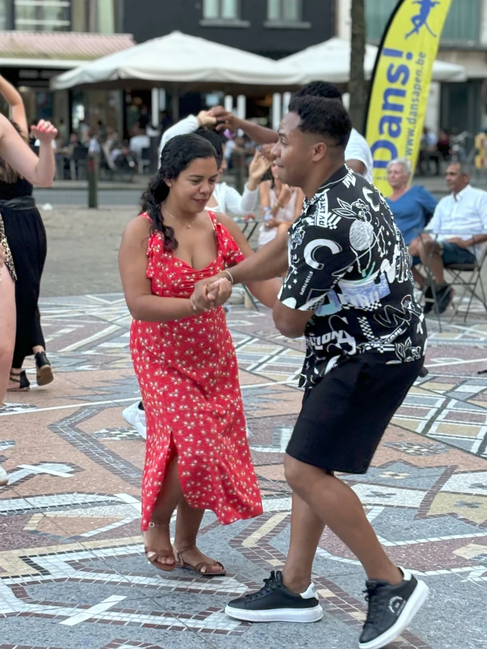 Zomers feestje op het plein #2