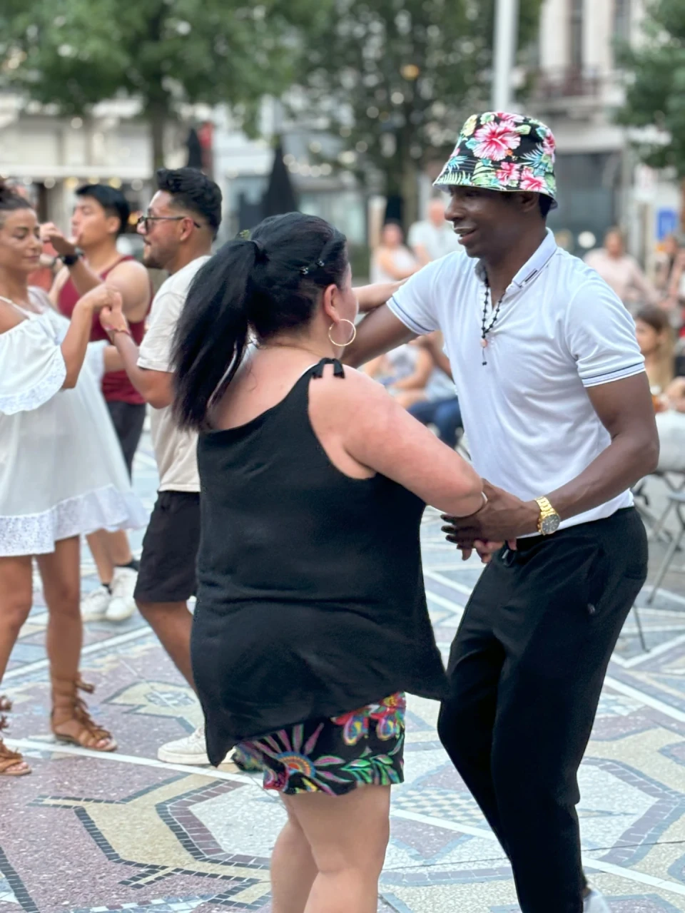 Zomers feestje op het plein #2